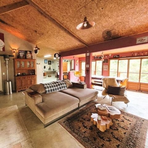 Casa para alugar em Campos do Jordão, Colinas do Imbiry, com 3 suítes, com 120 m²