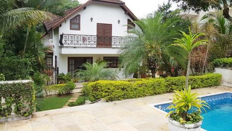 Casa para alugar em Vinhedo, Condomínio Marambaia, com 4 quartos, com 466 m²