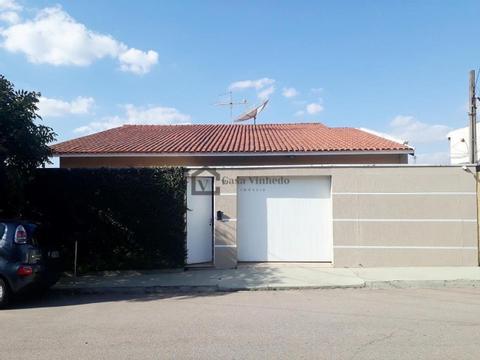 Casa à venda em Vinhedo, Centro, com 3 quartos, com 290 m²